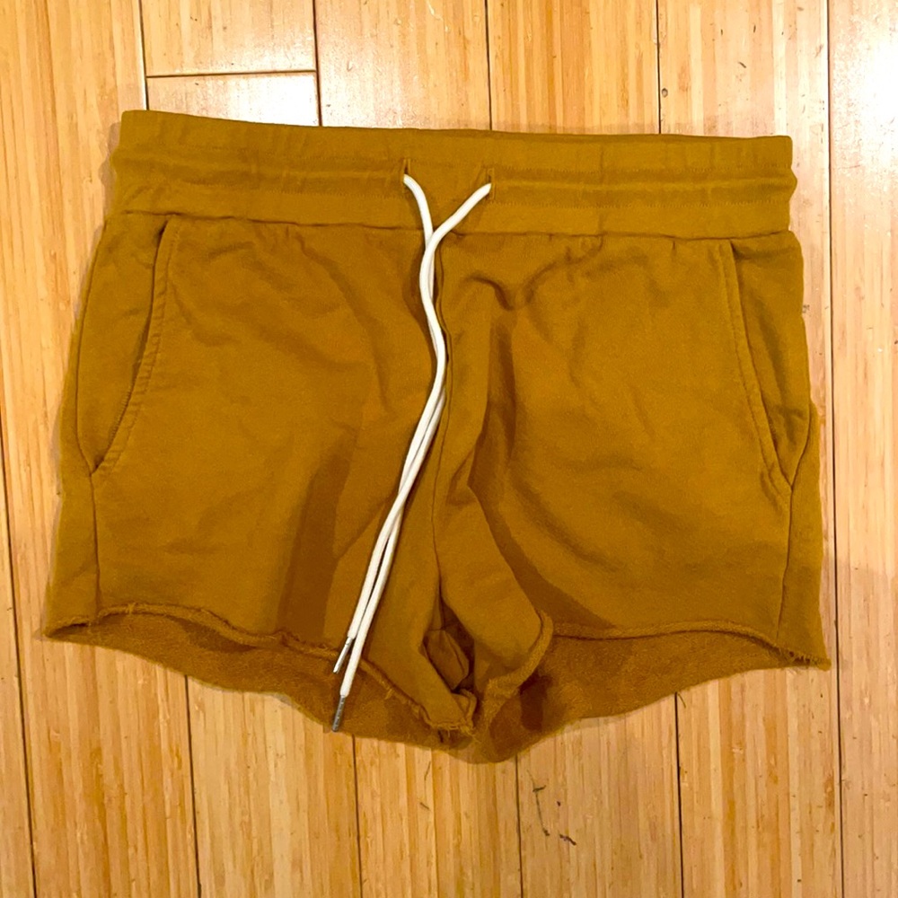 NWT Mate French terry shorts w/ pockets Small